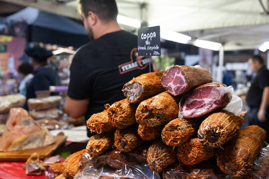 PHOTO FOIRE DE SAINT-ETIENNE_HALLE GOURMANDE